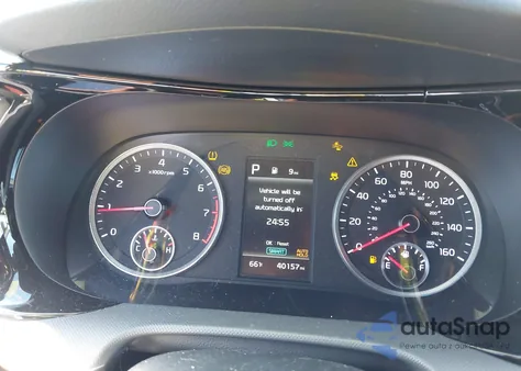 2022 Kia K5 Gt-Line z USA, uszkodzony, nr VIN 5XXG64J21NG100859